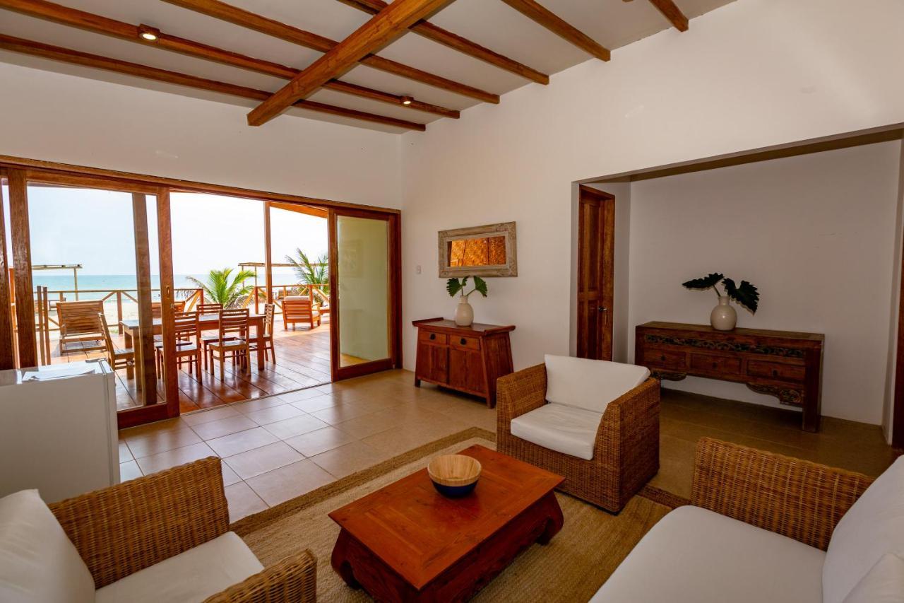 Hotel Punta Camaron Zorritos Exterior photo